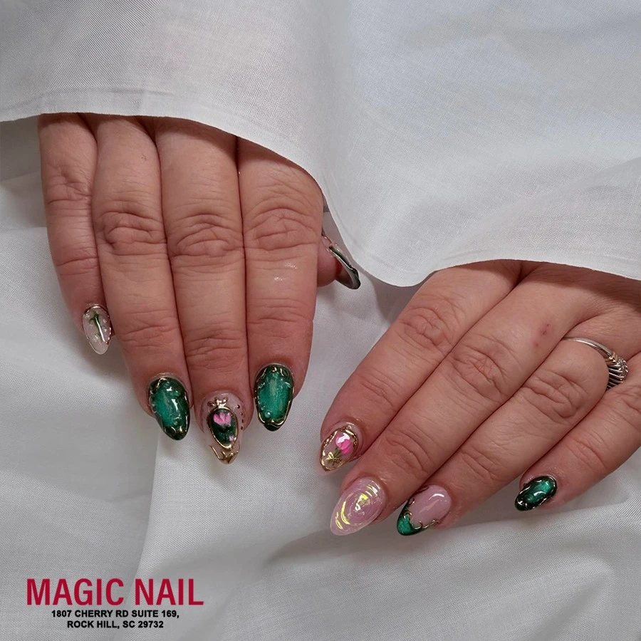 Nail elegance